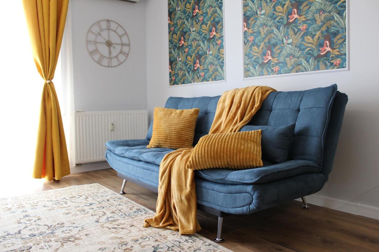 Randevu Apartment Nagyvárad Kültér fotó